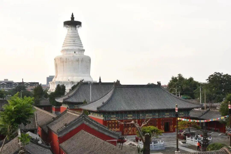 7 白塔寺-北京日报.png