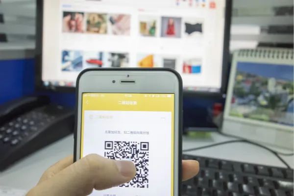 图虫.jpg 图虫.jpg